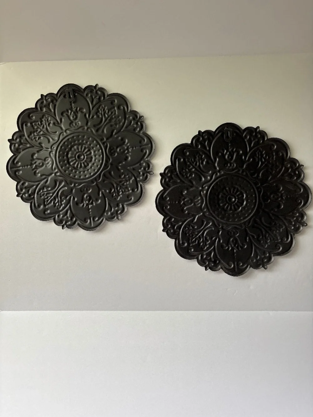 Metal wall plaques